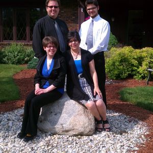 Meet your Posher, Annette